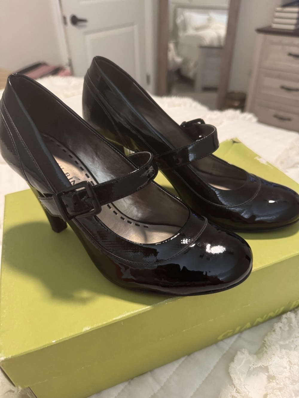 Gianni Bini Black Patent Mary Jane Heels - Women’s 6